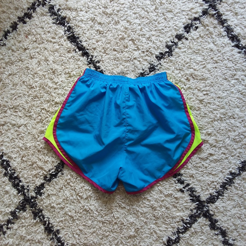 Nike Dri-FIT blue shorts - Picture 2 of 4